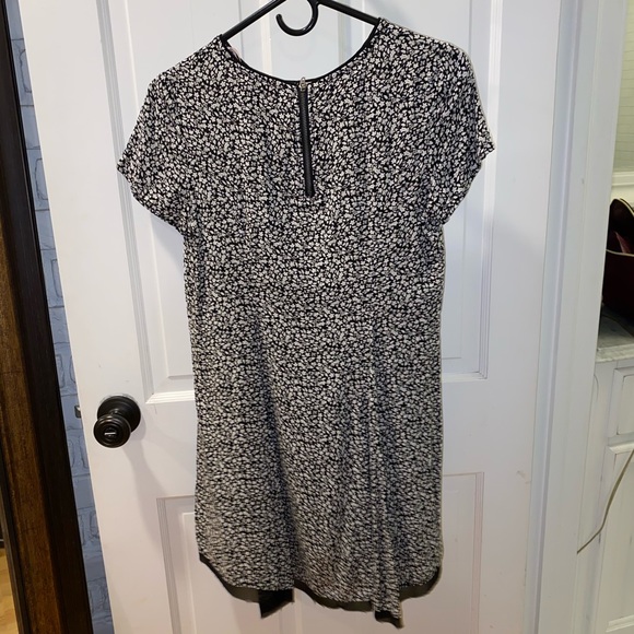 DRESS BUNDLE - Picture 6 of 11